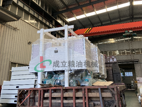 新疆日产30吨玉米好色先生AV在线，厂家发货中